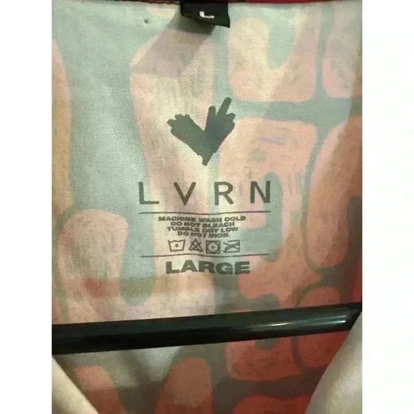 LVRN Love, Peace, Music Black and Red Button Up Shirt in Large, Rare, Pre-Owned - Picture 3 of 4